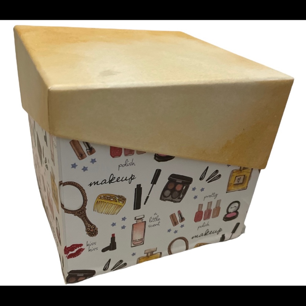 Mystery Box - Picture 1 of 10